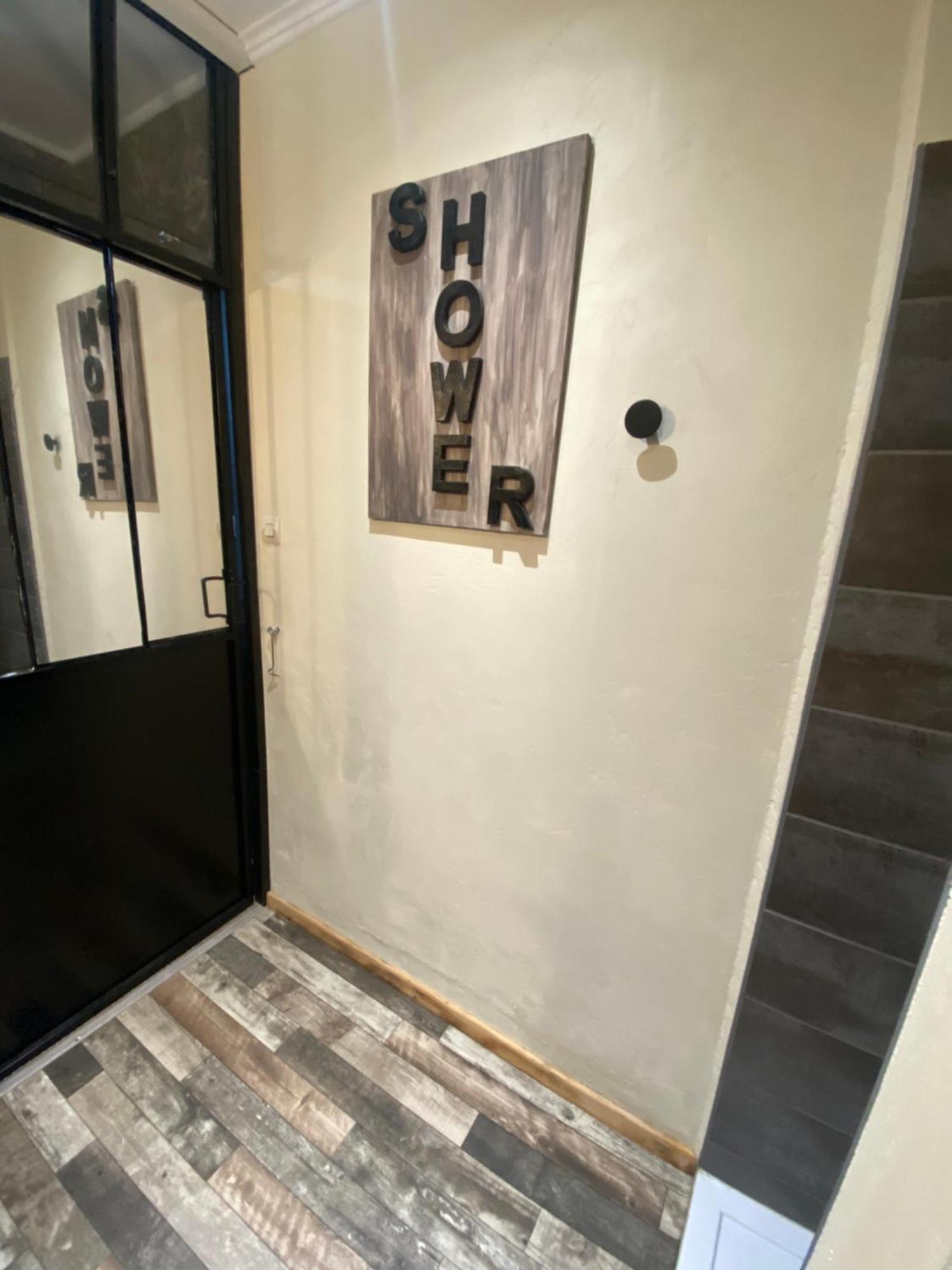 Une Ferme En Ville ブロン エクステリア 写真